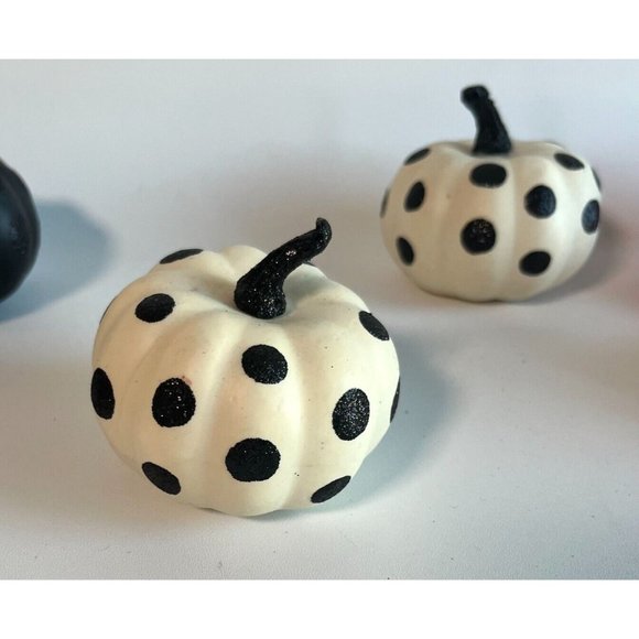 8 Halloween Thanksgiving Glitter PolkaDot Mini Foam Pumpkin Tabletop Target 2016 - Picture 3 of 8